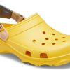 Crocs Classic Clog Beach Sandals Unisex Yellow 206340-700