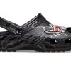 Crocs Classic x Marvel Clog “Venom” 208864-001