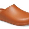 Crocs Dylan Clog “Cognac” 209366-21N