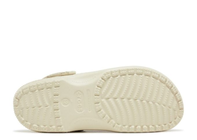 Jurassic World x Classic Clog “Bone”