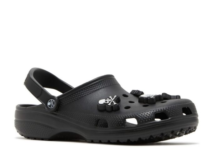 Mastermind x Classic Clog “Black”