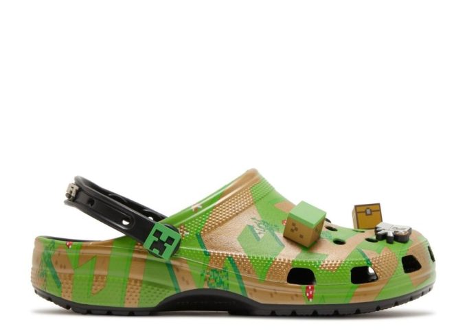 Minecraft x Classic Clog “Grass Block”