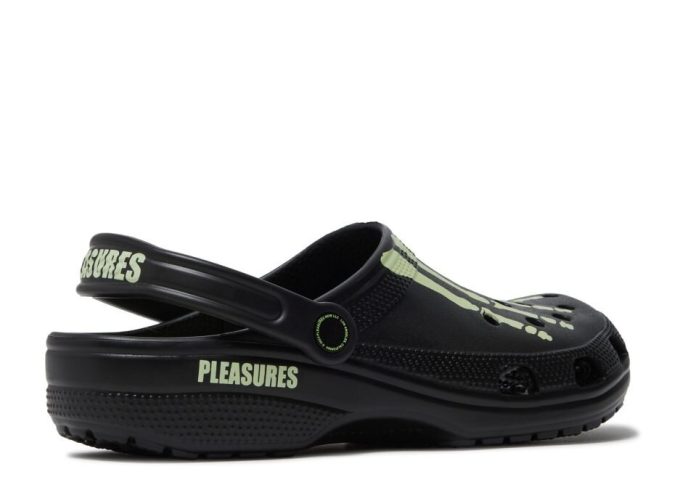 Pleasures x Classic Clog “Skeleton – Glow in the Dark” Pleasures x Classic Clog “Skeleton – Glow in the Dark”
