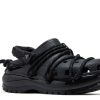 Rauw Alejandro x Mega Crush Clog “Black”