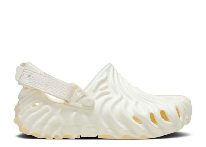 Salehe Bembury x Pollex Clog Kids “Borealis” Salehe Bembury x Pollex Clog Kids “Borealis”