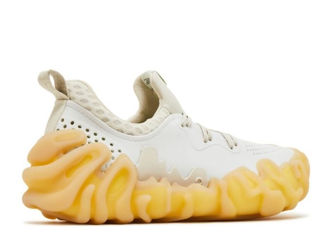 Salehe Bembury x Pollex Juniper “Tahini” Salehe Bembury x Pollex Juniper “Tahini”